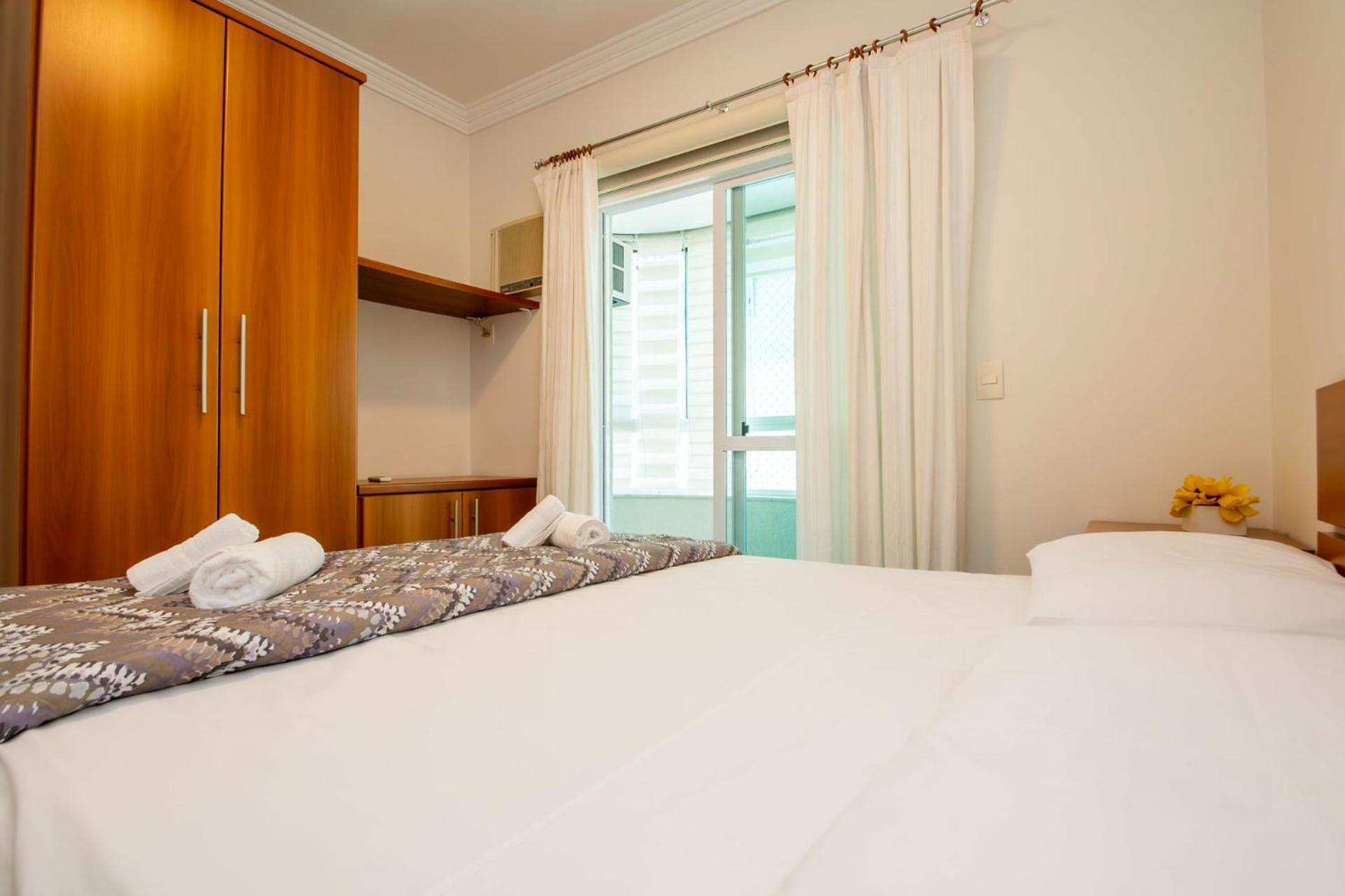 Apartamento Apto A 250m Da Na Barra Sul Sv7987 *